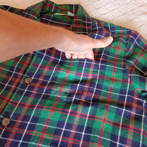 L.L. Bean. 2 Piece Pajama Set LG - Picture 4 of 11